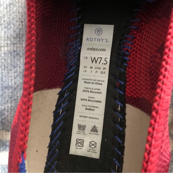 Rothy red camo pointy shoe. Size 7.5 - Picture 4 of 4